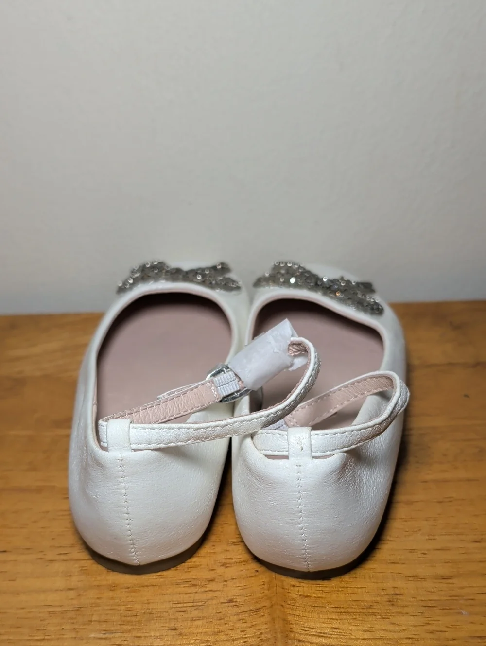 Chasing Fireflies White Patent Leather Ballet Flats Sparkle Bow Girls Size 1